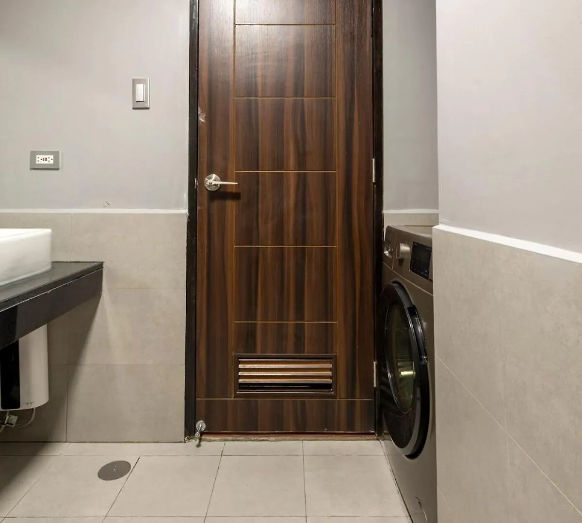 Executive 1Br At Radiance Manila Bay, Nearby Moa Apartment